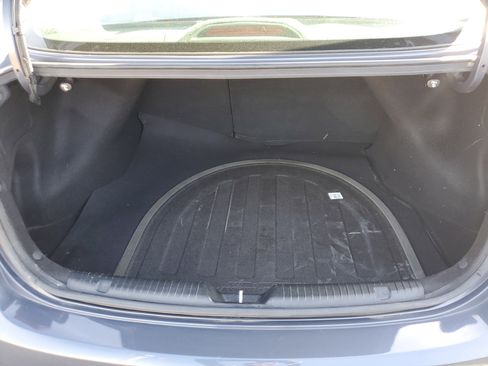 Used 2016 Kia Forte LX image 9