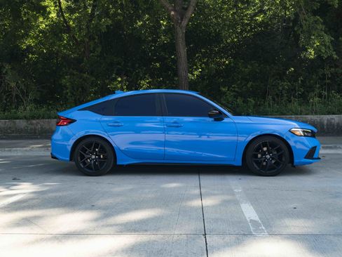 Used 2024 Honda Civic Sport image 10