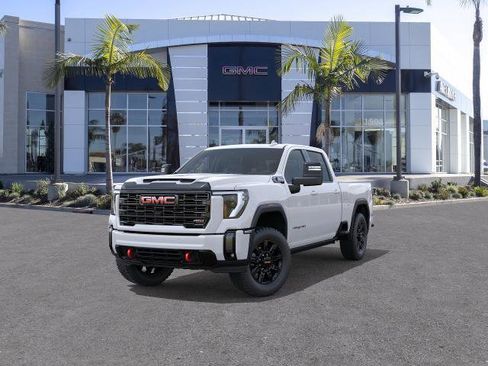 New 2026 GMC Sierra 2500 AT4 w/ AT4 Premium Plus Package AWD/4WD image 8