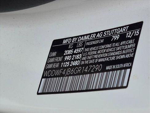 Used 2016 Mercedes-Benz C 300 Sedan image 23