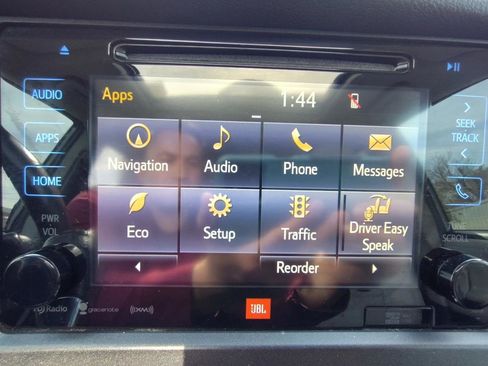 Used 2017 Toyota Sienna Limited Premium image 27