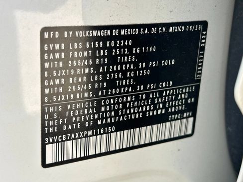 Certified 2023 Volkswagen Tiguan SE R-Line FWD image 54