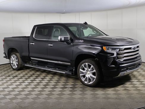 Used 2022 Chevrolet Silverado 1500 High Country w/ High Country Premium Package AWD/4WD image 51