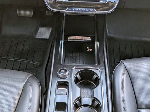 Used 2024 Lincoln Corsair FWD w/ Equipment Group 101A image 18