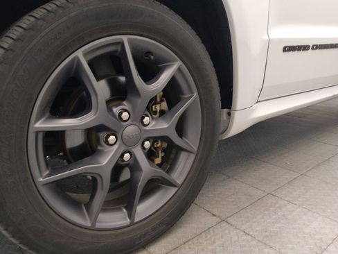 Used 2019 Jeep Grand Cherokee Limited X RWD image 31