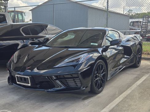 Certified 2026 Chevrolet Corvette Stingray Coupe RWD image 3