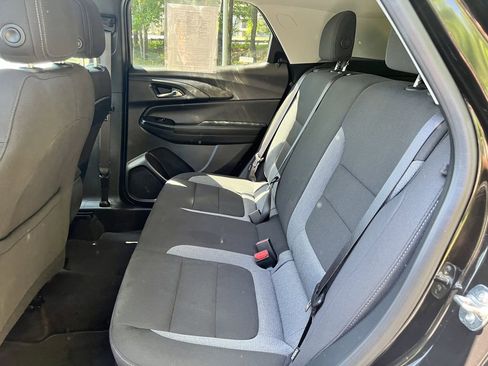 Used 2025 Chevrolet TrailBlazer LT AWD/4WD image 15