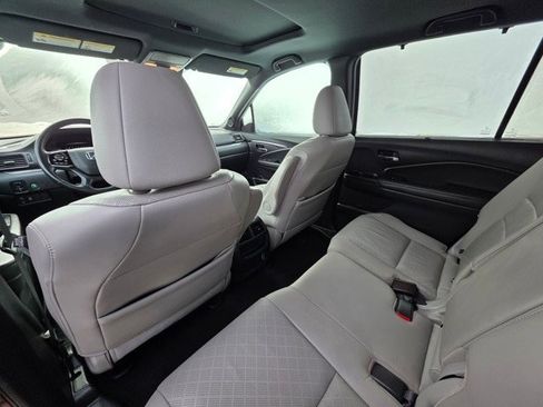 Used 2021 Honda Passport EX-L image 11