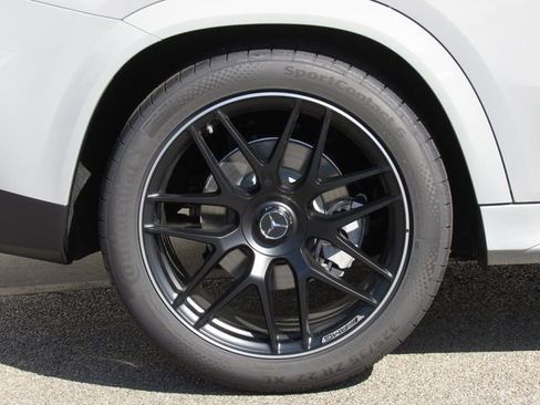 New 2026 Mercedes-Benz GLE 53 AMG 4MATIC Coupe image 38