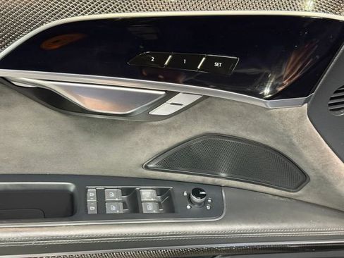 Used 2020 Audi S8 L image 12