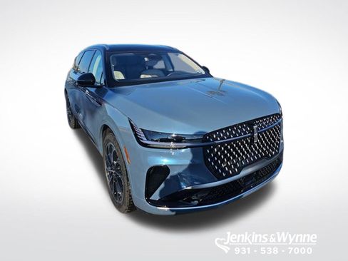 New 2026 Lincoln Nautilus Reserve AWD/4WD image 4