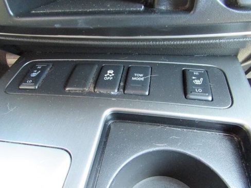 Used 2012 Nissan Armada SL w/ DVD FES Pkg AWD/4WD image 18