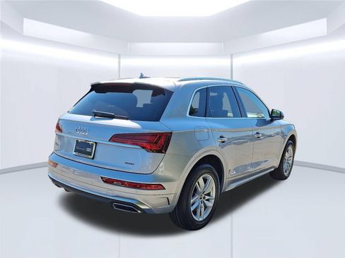 Certified 2023 Audi Q5 2.0T Premium w/ Convenience Package AWD/4WD image 7