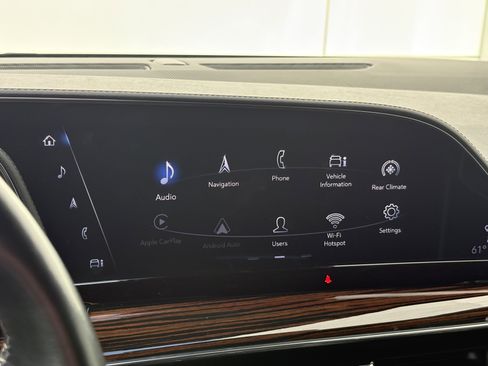 Certified 2022 Cadillac Escalade Premium Luxury image 25