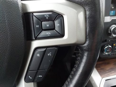 Used 2018 Ford F150 Lariat w/ FX4 Off-Road Package AWD/4WD image 20