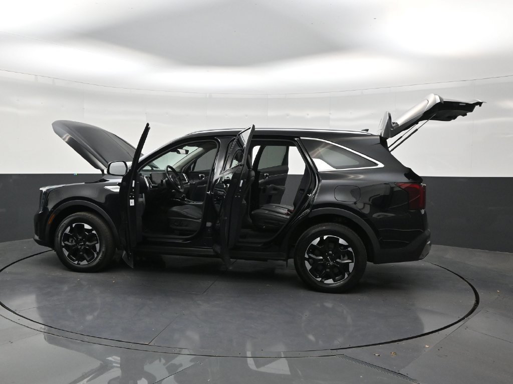 Used 2024 Kia Sorento S AWD/4WD image 30