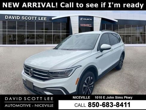 Used 2023 Volkswagen Tiguan S w/ Driver Assistance Package AWD/4WD image 1