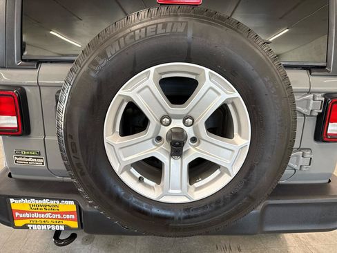 Used 2022 Jeep Wrangler Unlimited Sport AWD/4WD image 65