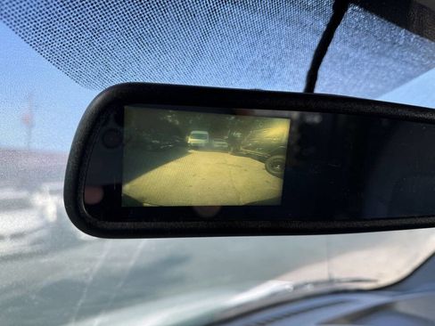 Used 2015 Chevrolet Express 2500 image 10