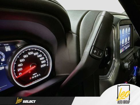 Used 2021 Chevrolet Silverado 2500 LTZ w/ LTZ Plus Package AWD/4WD image 19