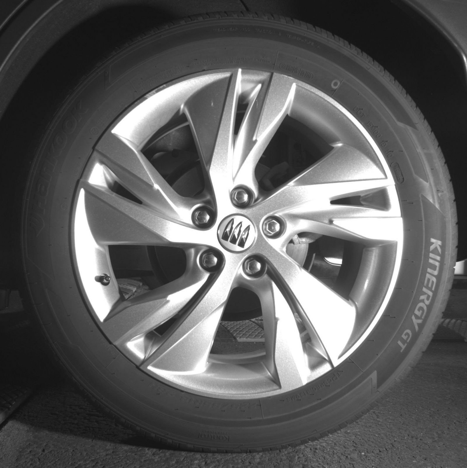 Used 2025 Buick Encore GX Preferred AWD/4WD image 16