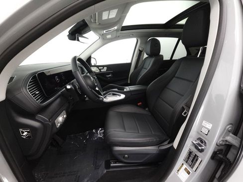 Certified 2026 Mercedes-Benz GLE 350 4MATIC image 8