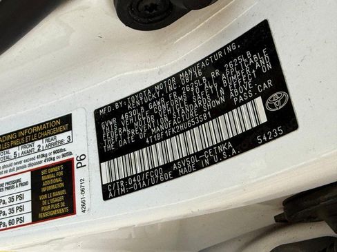 Used 2017 Toyota Camry LE image 23