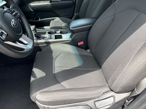 Used 2020 Kia Optima LX FWD image 10