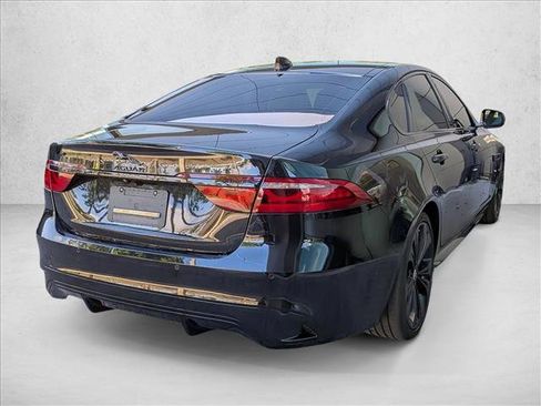 Certified 2024 Jaguar XF R-Dynamic SE image 5