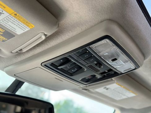 Used 2016 Toyota 4Runner Limited image 26