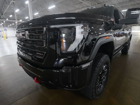 Used 2026 GMC Sierra 2500 AT4X AWD/4WD image 22