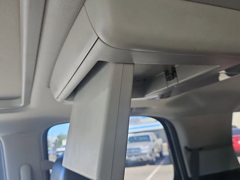 Used 2013 Chevrolet Tahoe LTZ image 19