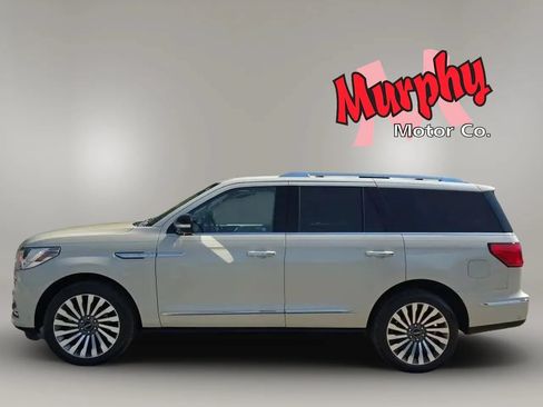 Used 2018 Lincoln Navigator Reserve w/ Technology Package AWD/4WD image 5