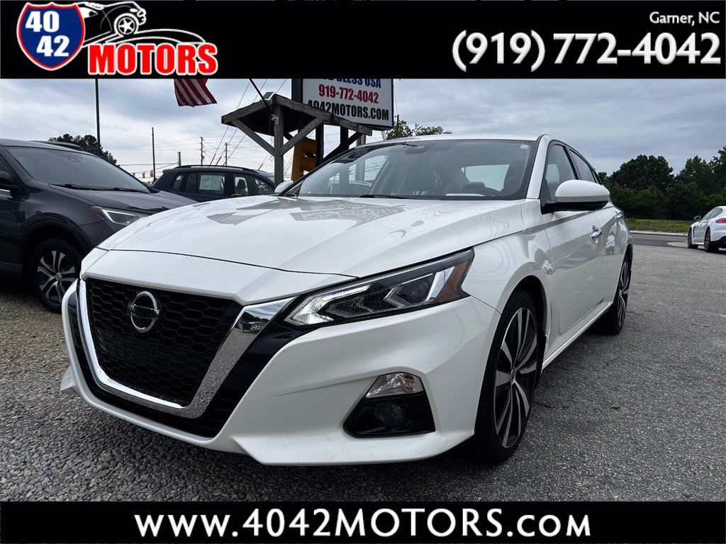 Used 2021 Nissan Altima 2.5 Platinum AWD/4WD image 1