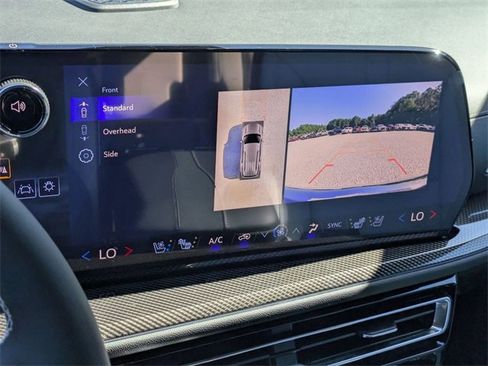 New 2026 Chevrolet Traverse High Country image 21