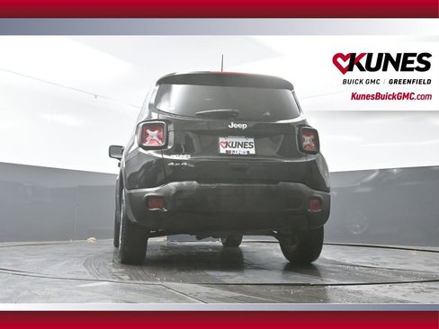 Used 2023 Jeep Renegade Latitude image 51