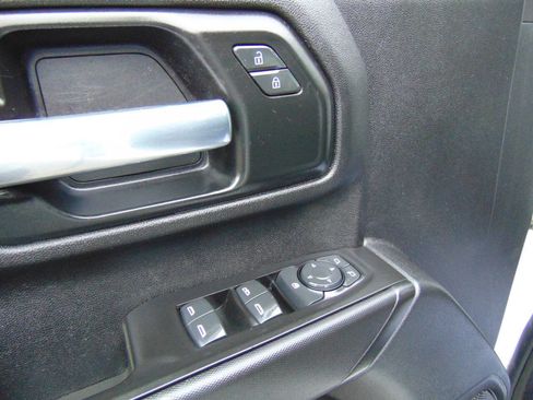 Used 2020 Chevrolet Silverado 2500 W/T w/ WT Convenience Package image 8