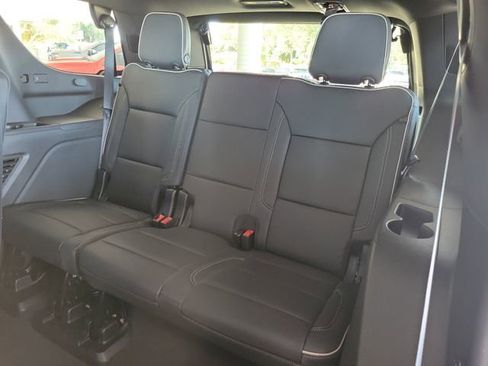 New 2026 Chevrolet Tahoe Premier image 9