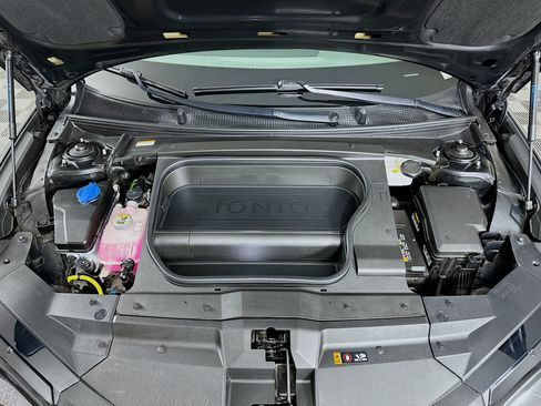 Used 2024 Hyundai Ioniq 6 Limited AWD/4WD image 35