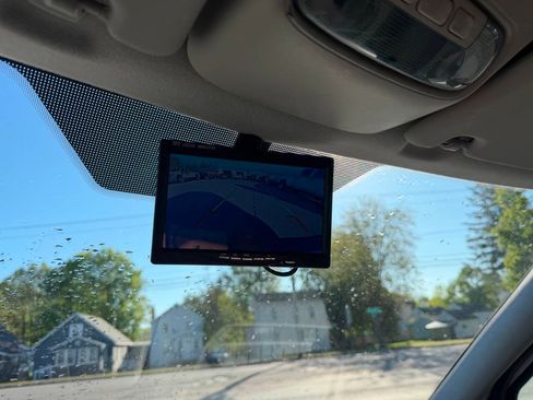 Used 2016 Ford Transit Connect XLT FWD image 16