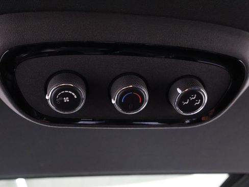 Used 2022 Dodge Durango R/T w/ Blacktop Package image 47