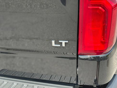 Used 2021 Chevrolet Silverado 1500 LT Trail Boss w/ Convenience Package II AWD/4WD image 44