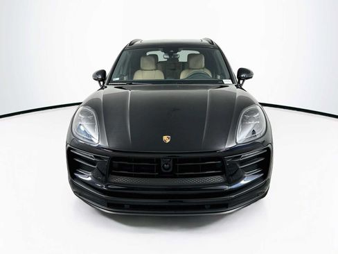 New 2026 Porsche Macan AWD/4WD image 6