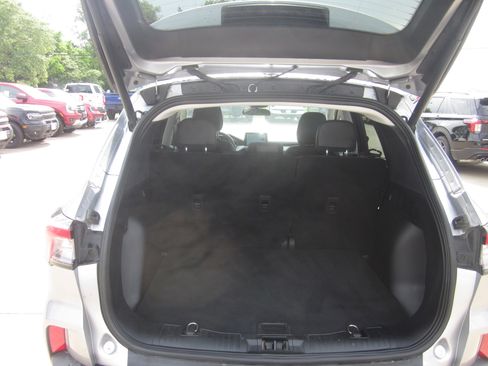 Used 2022 Ford Escape SEL AWD/4WD image 8