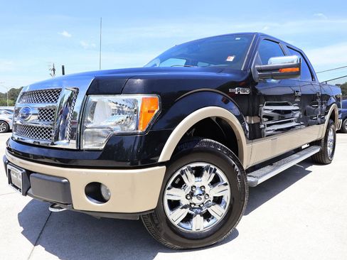 Used 2010 Ford F150 Lariat image 2