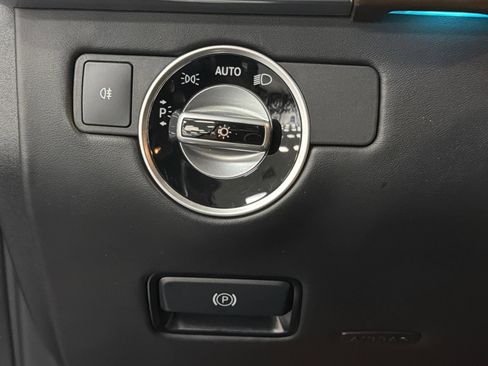 Certified 2019 Mercedes-Benz GLS 63 AMG 4MATIC image 32