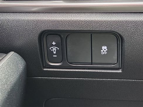 Used 2025 Kia Sorento S w/ Panoramic Sunroof Package image 29