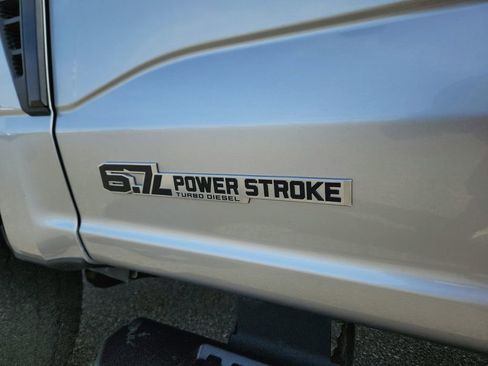 Used 2024 Ford F350 Lariat w/ Sport Appearance Package image 13