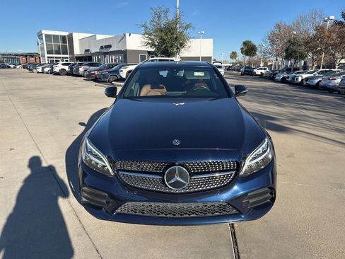 Used 2020 Mercedes-Benz C 300 Sedan image 2