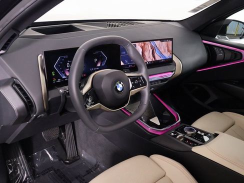 Used 2025 BMW X3 xDrive30i w/ Premium Package image 7